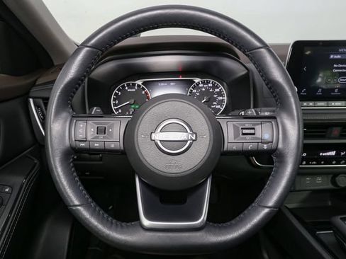 Used 2023 Nissan Rogue SV w/ SV Premium B Package AWD/4WD image 27