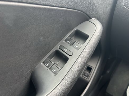 Used 2014 Volkswagen Jetta SE image 14