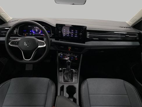 New 2025 Volkswagen Jetta SE image 19