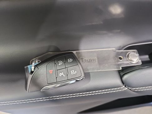 Used 2025 GMC Terrain Elevation w/ Elevation Premium Package AWD/4WD image 40