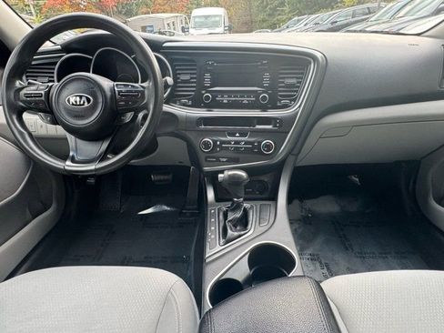 Used 2014 Kia Optima LX image 10