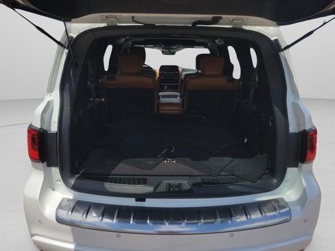 Certified 2024 INFINITI QX80 Sensory w/ Cargo Package AWD/4WD image 25