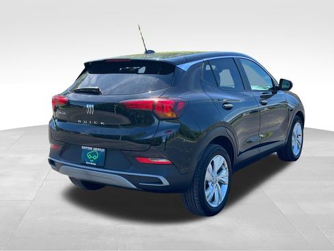 Used 2024 Buick Encore GX Preferred FWD image 2