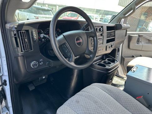 Used 2021 GMC Savana 3500 w/ Power Convenience Package RWD image 34
