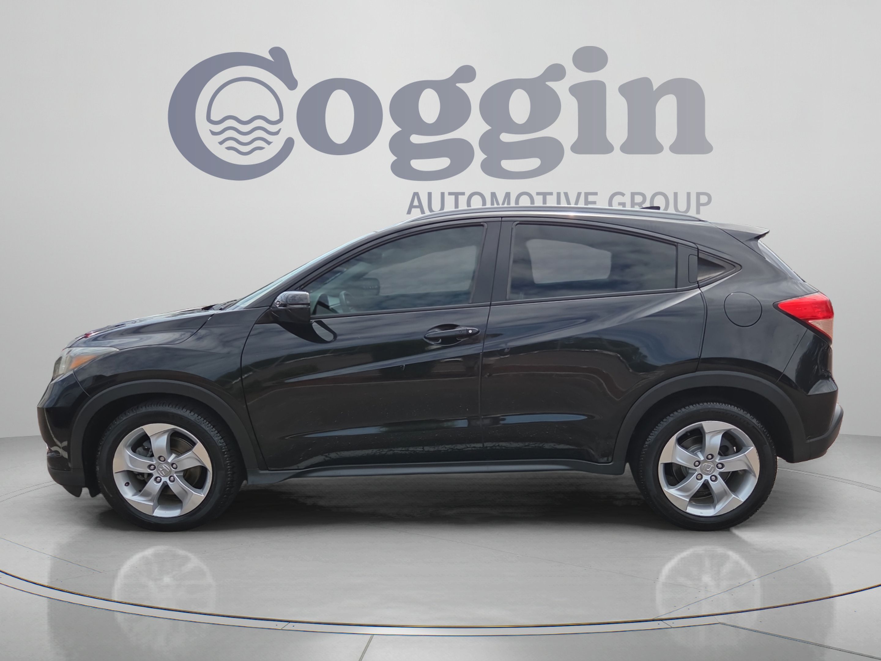 Used 2016 Honda HR-V EX-L image 2