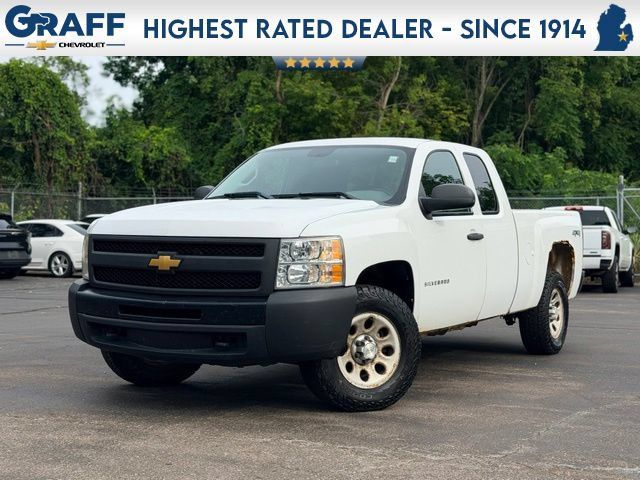 Used 2011 Chevrolet Silverado 1500 W/T AWD/4WD image 1