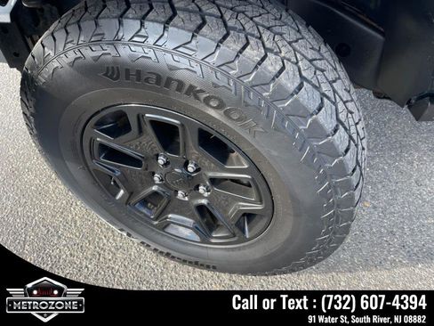 Used 2017 Jeep Wrangler Willys Wheeler image 31