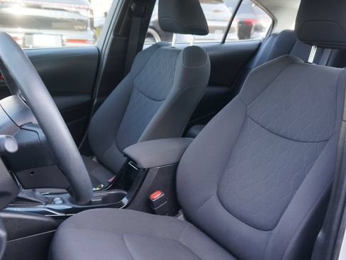 Used 2022 Toyota Corolla LE FWD image 10