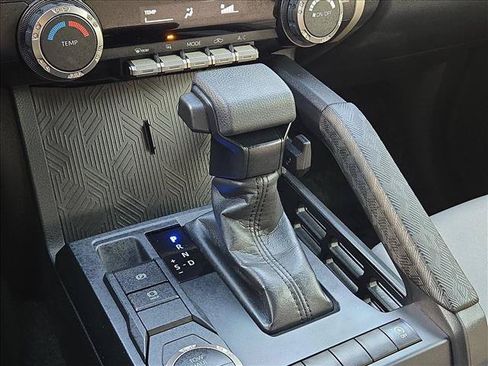 Used 2024 Toyota Tacoma SR5 RWD image 11