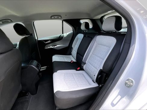 Used 2024 Chevrolet Equinox LS FWD image 21