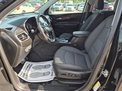 Used 2019 Chevrolet Equinox LT w/ Driver Convenience Package FWD image 13