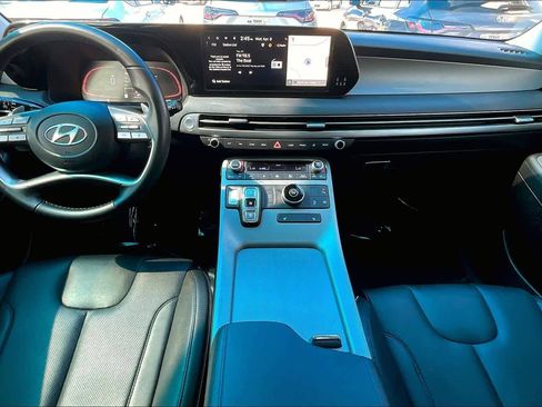 Used 2024 Hyundai Palisade SEL image 16