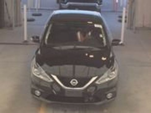 Used 2019 Nissan Sentra SL image 3