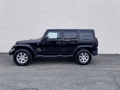 Used 2018 Jeep Wrangler Unlimited Sahara w/ Dual Top Group image 2