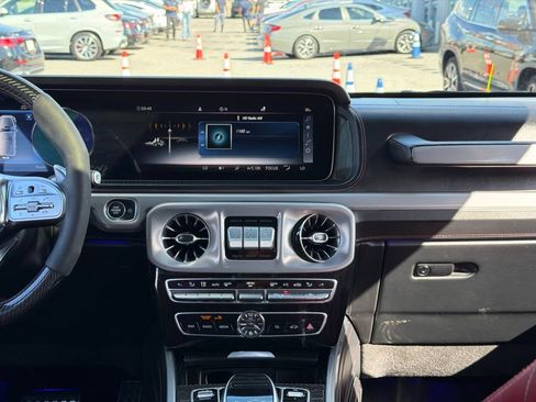 Used 2022 Mercedes-Benz G 63 AMG 4MATIC image 34