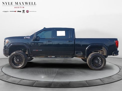 Used 2020 GMC Sierra 2500 AT4 w/ AT4 Premium Package AWD/4WD image 13