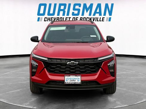 New 2026 Chevrolet Trax LT w/ Driver Confidence Package FWD image 8