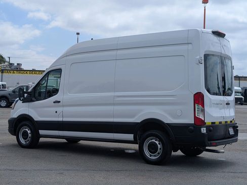 Used 2023 Ford Transit 250 148 High Roof RWD image 5