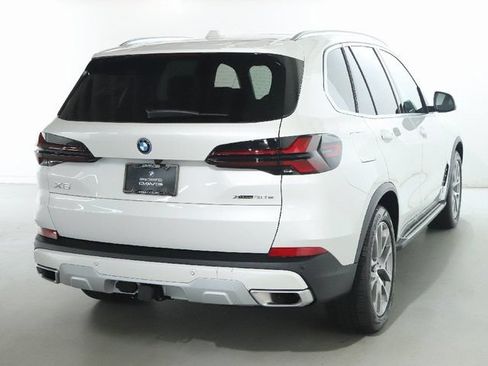 Used 2026 BMW X5 xDrive50e AWD/4WD image 47