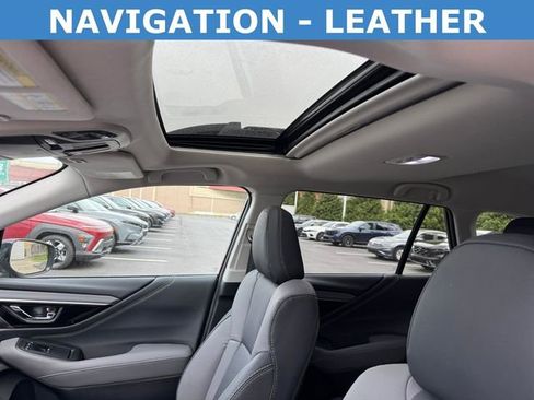 Used 2023 Subaru Outback Onyx Edition AWD/4WD image 15