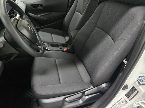 New 2026 Toyota Corolla LE image 19