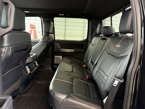 Used 2024 Ford F450 Platinum image 20