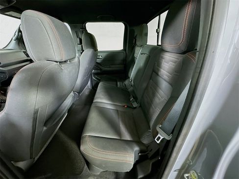 Used 2022 Nissan Frontier Pro-X w/ Technology Package image 14