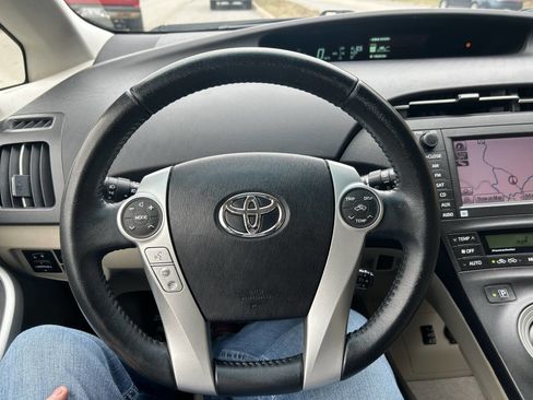 Used 2011 Toyota Prius Four image 27