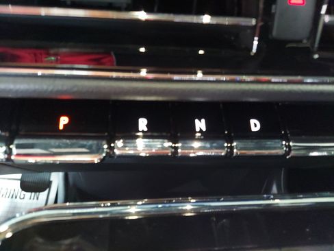 Used 2024 Lincoln Navigator Premiere AWD/4WD image 22