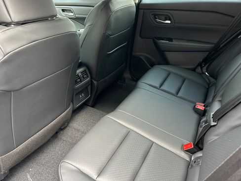 New 2026 Nissan Rogue SV image 12