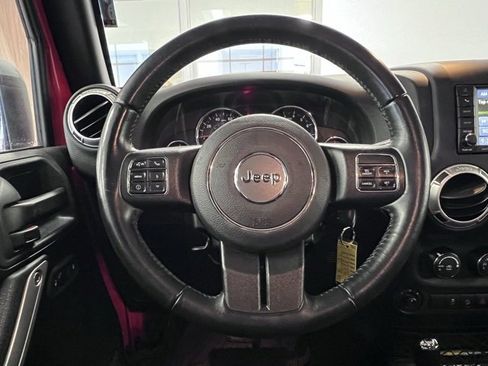 Used 2017 Jeep Wrangler Unlimited Sahara w/ Dual Top Group image 5