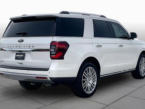 Used 2023 Ford Expedition Limited RWD image 12