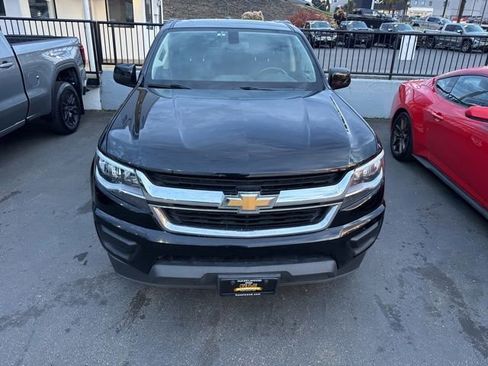 Used 2018 Chevrolet Colorado LT AWD/4WD image 2