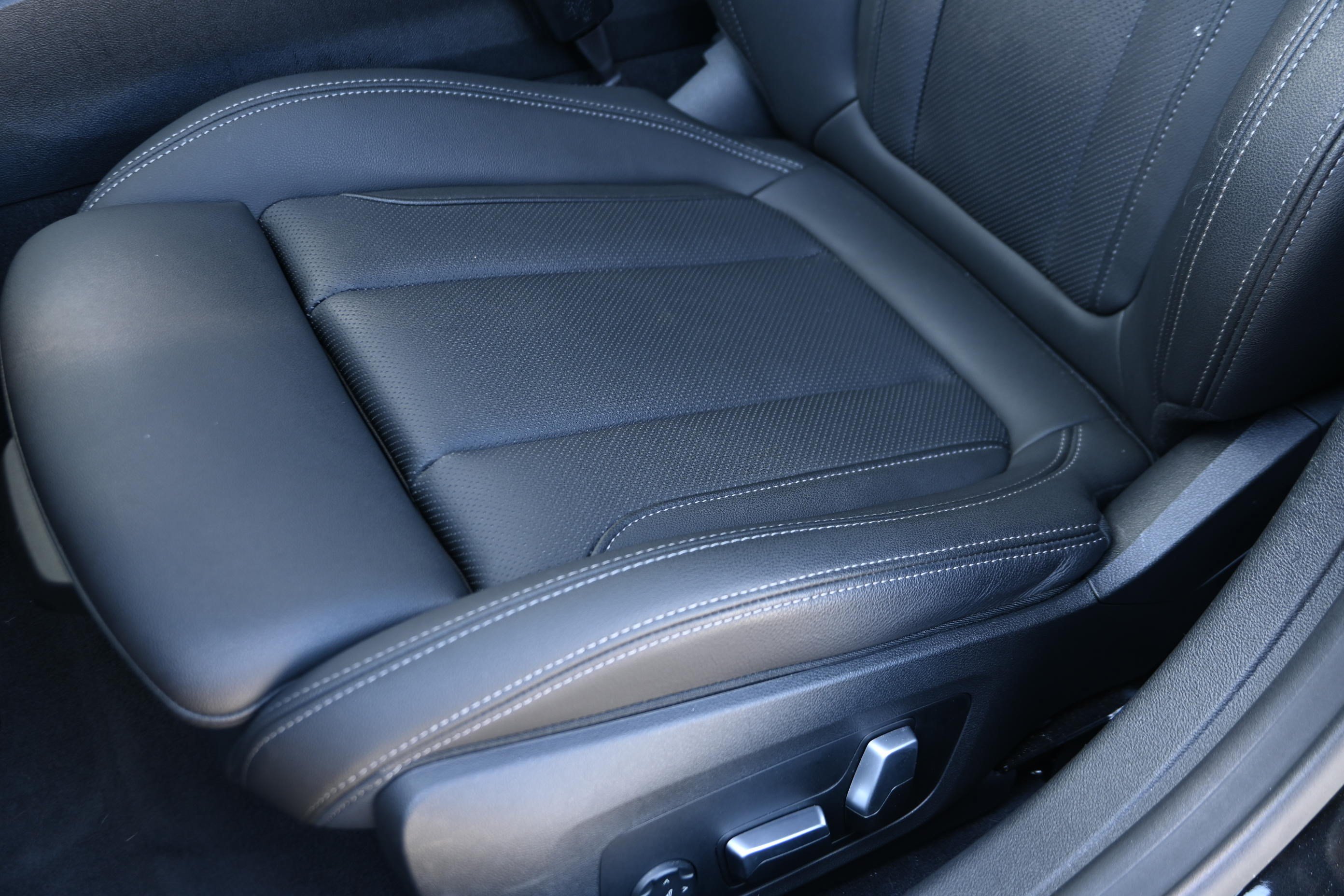 Certified 2023 BMW i4 eDrive40 RWD image 29