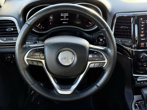 Certified 2021 Jeep Grand Cherokee Limited image 19