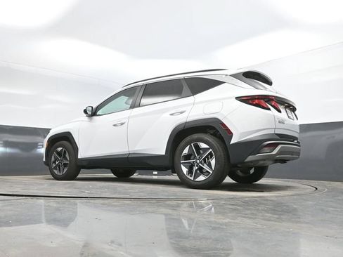 Used 2025 Hyundai Tucson SEL AWD/4WD image 46