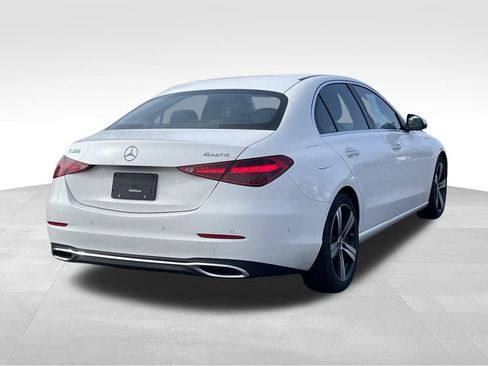 Used 2025 Mercedes-Benz C 300 4MATIC Sedan image 4