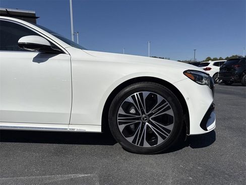 Certified 2025 Mercedes-Benz E 350 4MATIC Sedan image 9