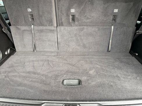 Used 2024 Jeep Wagoneer Series II w/ Flexible Seating Group image 15