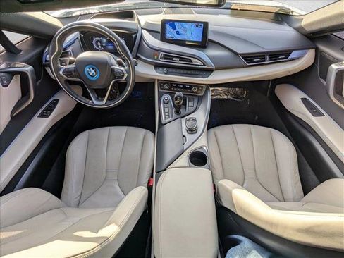 Used 2015 BMW i8 image 17