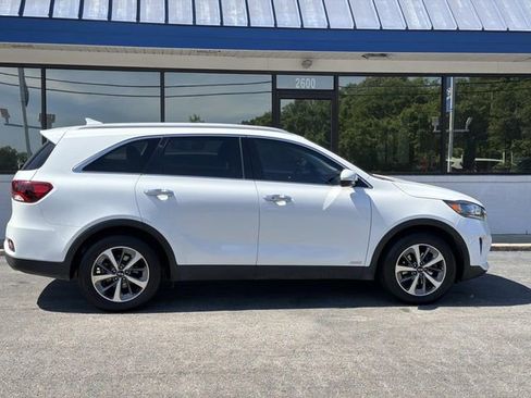 Used 2019 Kia Sorento EX AWD/4WD image 6