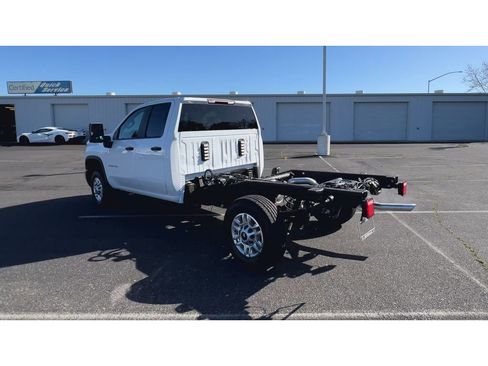 New 2026 Chevrolet Silverado 2500 W/T w/ WT Convenience Package image 9