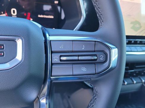 New 2026 GMC Canyon Elevation w/ Convenience Package image 24