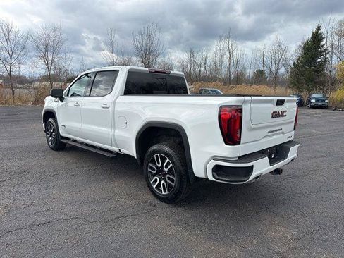 Used 2023 GMC Sierra 1500 AT4 w/ AT4 Preferred Package AWD/4WD image 5