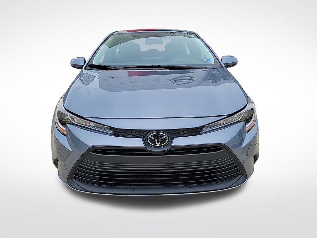 Used 2024 Toyota Corolla LE FWD image 7