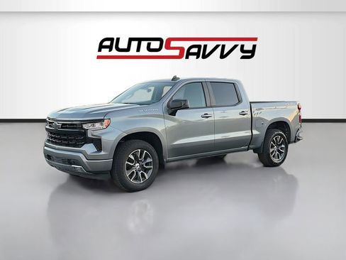 Used 2024 Chevrolet Silverado 1500 RST AWD/4WD image 3