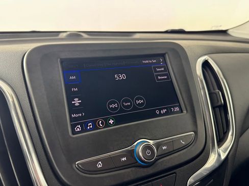 Used 2024 Chevrolet Equinox LT image 16