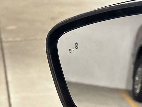 Used 2022 Ford Escape Titanium w/ Class II Trailer Tow Package image 20