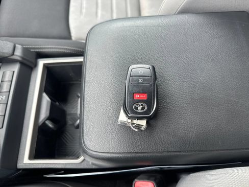 Used 2024 Toyota Tacoma TRD Off-Road AWD/4WD image 65