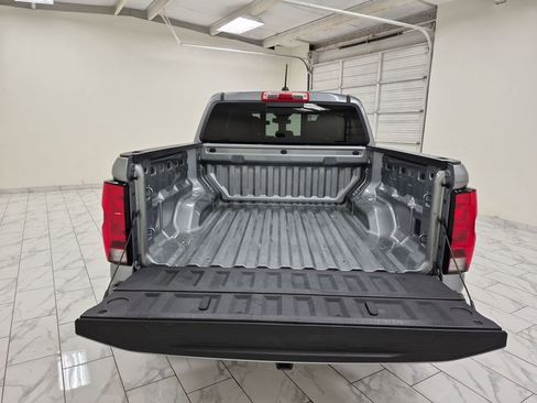 Used 2024 Chevrolet Colorado Trail Boss w/ LPO, Dark Essentials Package image 27